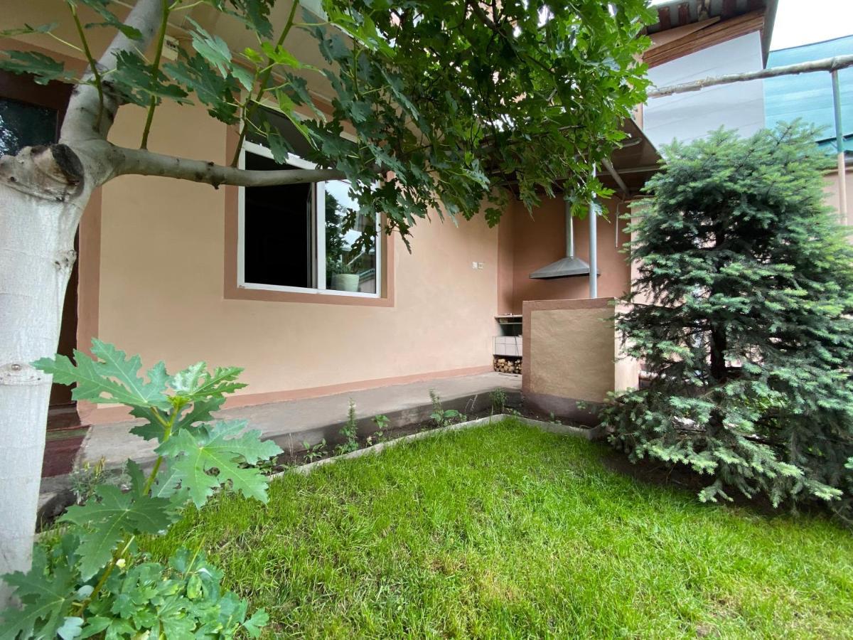 Frоdо - Cozy As A Home For 4-6 Persons Tachkent Extérieur photo