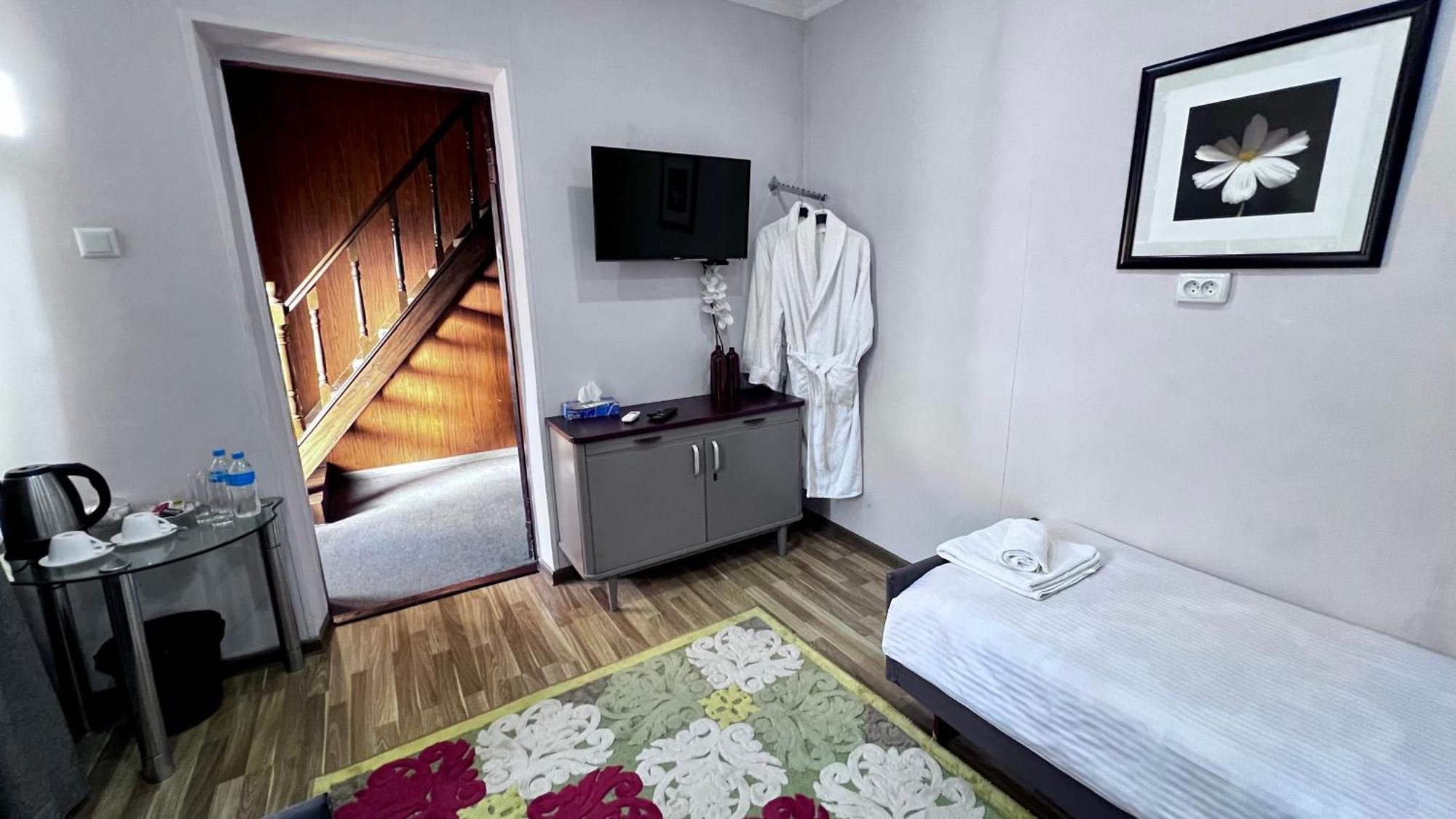 Frоdо - Cozy As A Home For 4-6 Persons Tachkent Extérieur photo